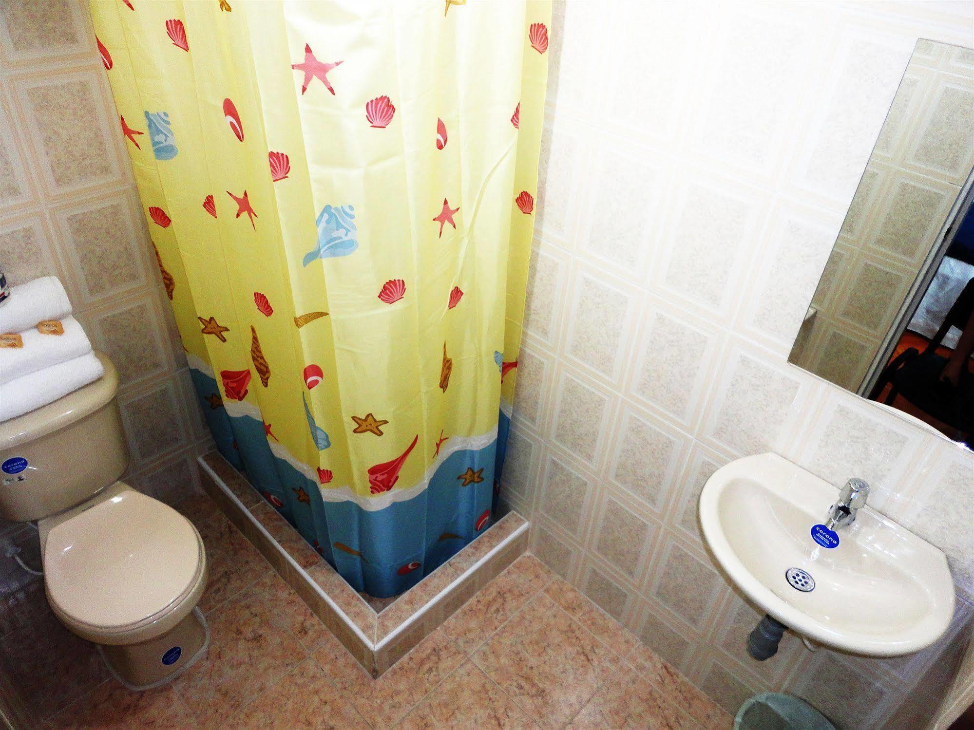 Hotel Casa Sarita Богота Екстериор снимка