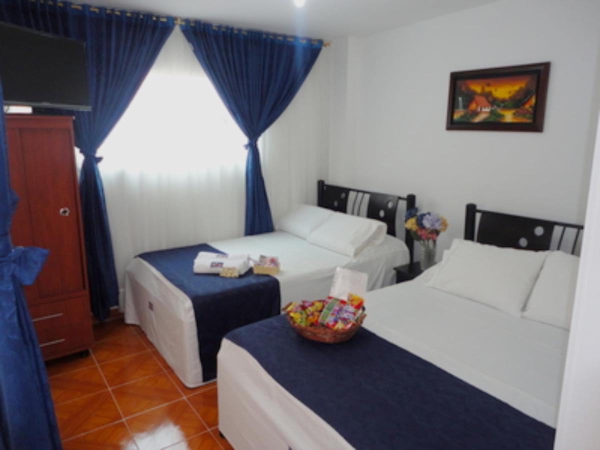 Hotel Casa Sarita Богота Екстериор снимка