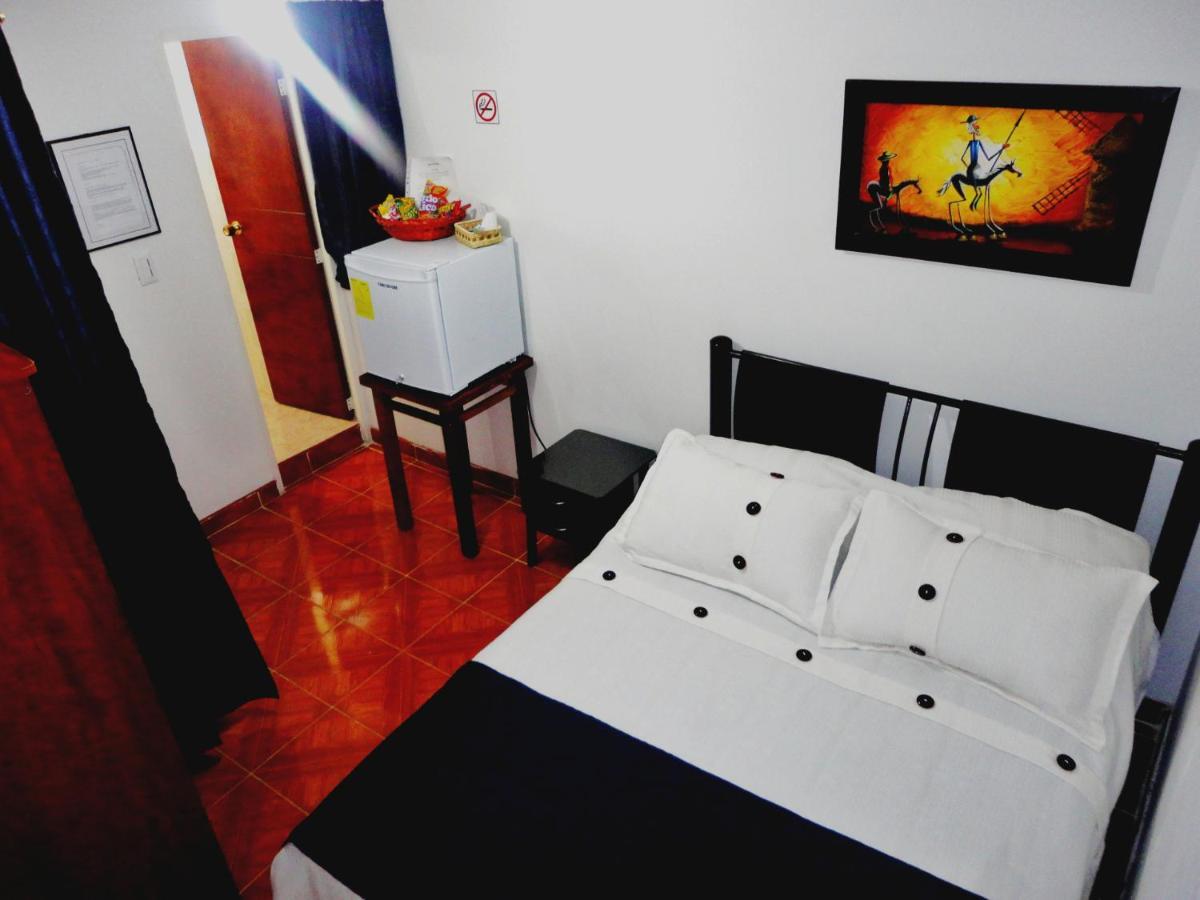 Hotel Casa Sarita Богота Екстериор снимка